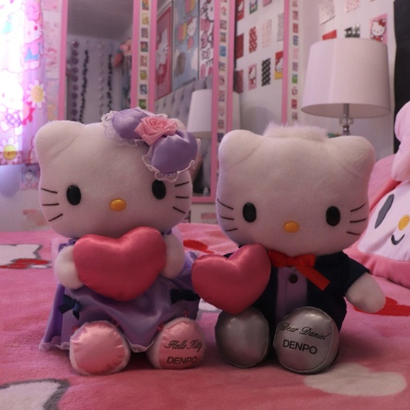 Hello Kitty & Dear Daniel Plush Set - Picture 2 of 6